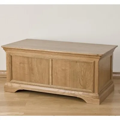Lourdes Solid Oak Furniture Blanket Storage Box Chest Trunk • £425