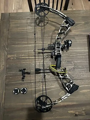 Left Handed Mission By Mathews Hype DTX. + Release. • $600