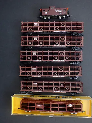 N Scale Southern Pacific Autorack Caboose • $79.50