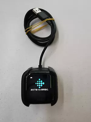 FITBIT VERSA SPECIAL EDITION SMARTWATCH - Good Working Condition • $89.99