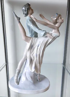 Nao Lladro Dancing On A Cloud Ballerinas - Large - Very Rare • £90