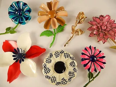 LOT 7 Vintage FLOWER PINS Metal & Plastic BRIDAL BOUQUET Figural LARGE Colorful • $19.99