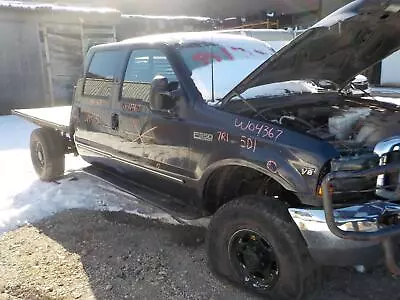 Used Front Drive Axle Assembly Fits: 2000  Ford F350sd Pickup 4 Wheel ABS 13 • $551.79