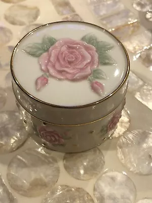 Lenox Porcelain Round Heart Trinket Box Pink Embossed Roses 24 Kt Gold Gilding • $18.99