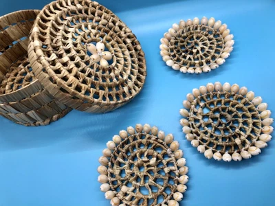 $7 • Buy Vintage Shell Rattan Wicker Coaster Set Of 3 With Holder