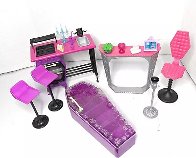 Lot Of Monster High Furniture Coffin Chairs Oven 2013 Mattel  • $22.17