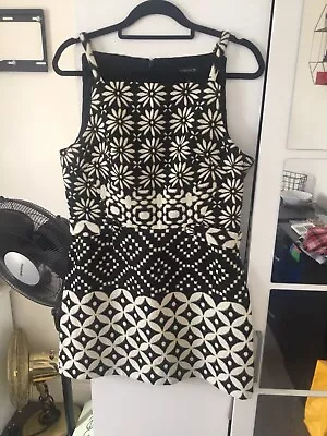 Topshop Daisy. Jacquard Dress Size 8 • £18