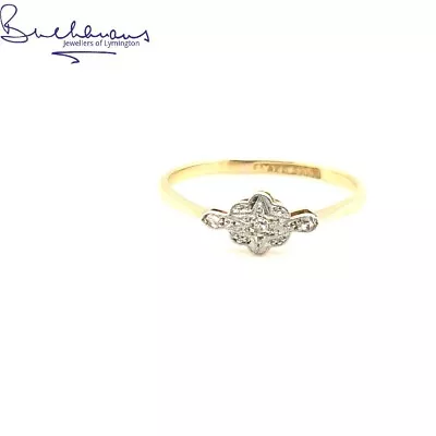 18ct Gold  And Platinum Vintage Diamond Cluster Ring • £150