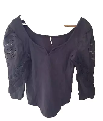 Free People Brunch Date Top Size Small Gray Lace 3/4 Sleeve Henley Fitted • $17.99