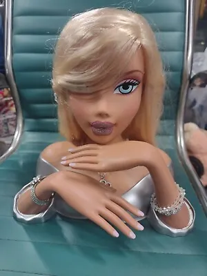 RARE HARD TO FIND MY SCENE MY BLING BLING Barbie STYLING HEAD  • $69.99