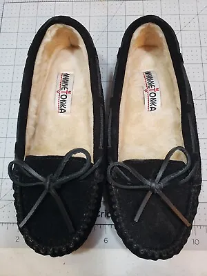 New Minnetonka Kilty Black Suede Leather Moccasin Women's Sz. 7 Rubber Sole 4010 • $24.65