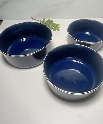 Vintage Nesting Mixing Bowls Floral Enameled Metal Set Of 3 Dark Blue Round • $33