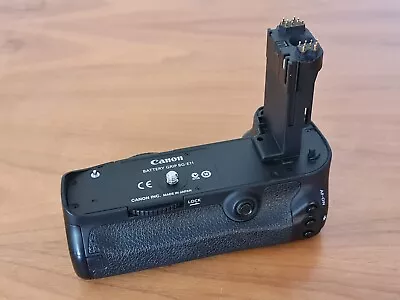 Original Canon BG-E11 Battery Grip For Canon EOS 5D MKIII (Mk3) - M1501 • £89.95