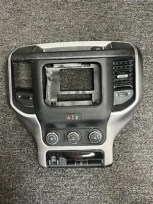 2019-223 Dodge Ram Uconnect 5  Touchscreen Radio A/C Controls Vents Aux Switches • $89.99