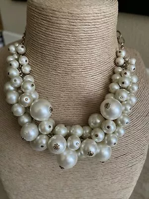 Vintage Faux Pearls Chunky Costume Jewelry Necklace Gold Tone • $6.34