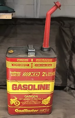 Vintage GasMaster 2 1/4 Gal Metal Gas Can W/ Spout • $24.99