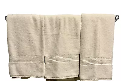 Restoration Hardware Paradigm 602 Turkish Cotton Hand Towel Set Of 3 White NWT • $45.99