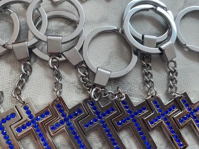 £2 • Buy New Silver Cross  Keyrings Blue Diamanté  Christening Favours
