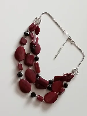 Marks And Spencer M&S Red Beaded Bib Necklace Retro Style Silver Tone • £6.99