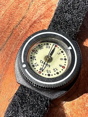 $60 • Buy Vintage 80s Tekna USA Diving Wrist Compass RARE