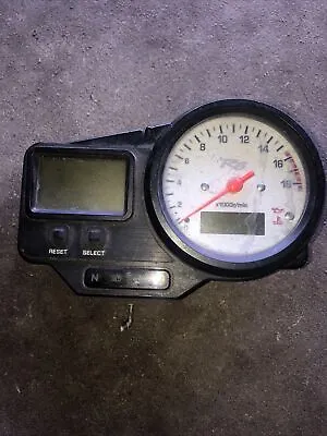 98-02 YAMAHA YZF R6 SPEEDO TACH GAUGES DISPLAY CLUSTER SPEEDOMETER 41372 Miles • $79.99