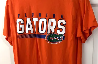 Captivating Florida Gators Orange Medium T-shirt • $6.90