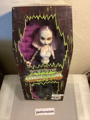 $79.99 • Buy MEZCO Living Dead Dolls  Fashion Victims ROLLER SKATE GIRL 12 Inch