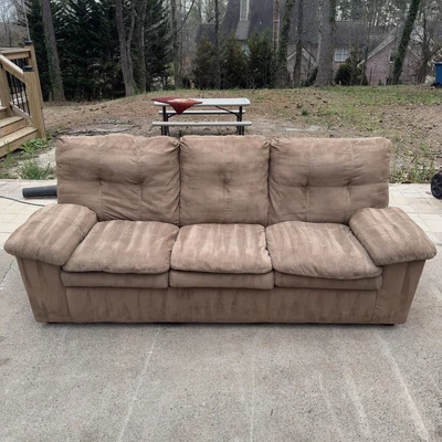 $200 • Buy Free Local Delivery 🚛 Brown Ashley 3 Seater Couch Sofa