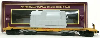 MTH Union Pacific #50035 47' TTX Heavy Duty Flat Car & Transformer (20-98728) • $100