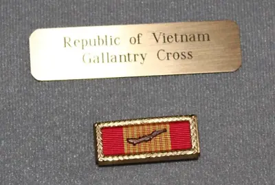 Original Republic Of Vietnam Gallantry Cross (Bar) W/ Palm • $9.99