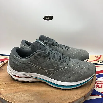 Mizuno Men's Wave Inspire 18 Gray Running Athletic Shoes Sneakers Size 12 US • $57.81