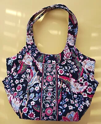 Vera Bradley VERSAILLES Shoulder Bag- 16 In Wide. Nearly New Condition • $29