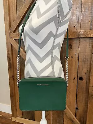 MICHAEL KORS Jet Set Crossbody GREEN Saffiano Leather Silver Chain Purse • $75