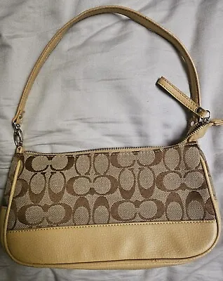 Vintage  Coach Handbag • $29