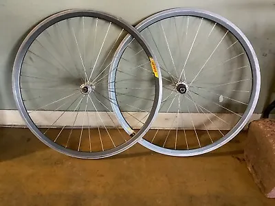 Velocity Deep V Tubular Wheelset 700c • $150