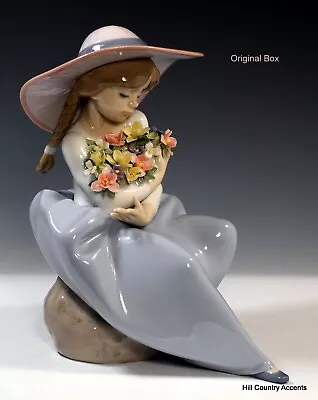 Lladro  Fragrant Bouquet  #5862 -young Girl Wearing Big Hat Holding Flowers -mib • $225