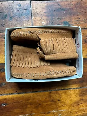 MINNETONKA Fringe Ankle Bootie Moccasins SIZE 5 Kids Tie Brown Leather • $35