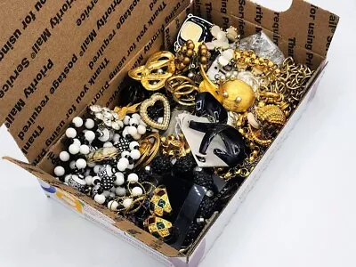 Costume Jewelry Mixed Lot - Glitz Gold & Silver Vintage & Modern 80s/Chunky • $20