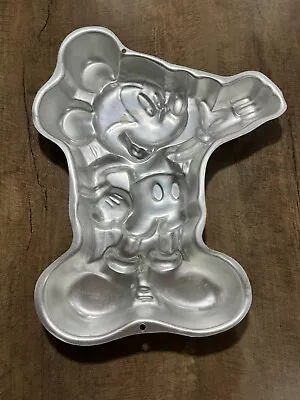 Vintage Wilton Cake Pan 1995  Disney Full Body Mickey Mouse 2105-3601 • $14.99