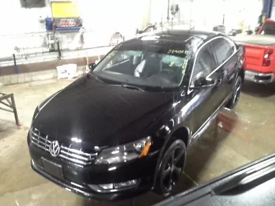 Used Front Center Interior Rear View Mirror Fits: 2012 Volkswagen Passat W/autom • $60