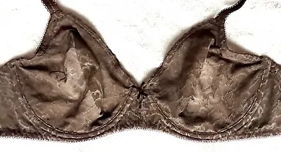Wacoal $68  Beyond Basic  Full Coverage Underwire Bra 855136 Brown Size 40C • $14.39