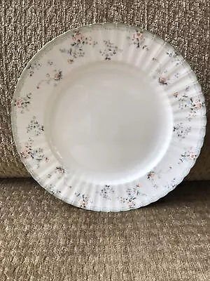 Petite Mikasa Bone Roselle Japan Dinner Plate 10 1/2 Inch • $20