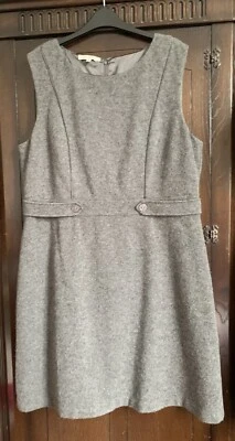 £8 • Buy Laura Ashley Dress 18 Grey 