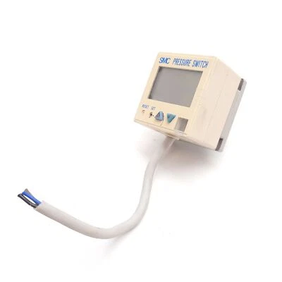 $30 • Buy SMC ZSE4-T1-25 Digital Vacuum Pressure Sensor Switch, 12-24VDC, 0 To -101kPa