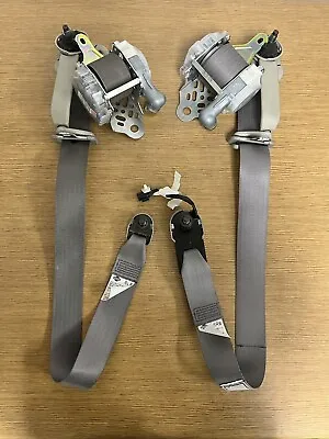 05 Infiniti G35 Coupe 2dr Front Left & Right Seat Belt Retractor Pair Oem • $169.95