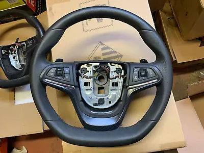 $350 • Buy Genuine 2016 VF 2 SSV Redline Holden Commodore Paddle Shift Steering Wheel SS
