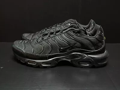 Men's Size 10 - Nike Air Max Plus Triple Black Sneakers 604133-050  • $98.99