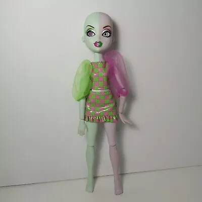 MGA Bratz Bratzillaz Glam Gets Wicked Switch-A-Witch Pastel Mime Clown Doll ? • $26.85