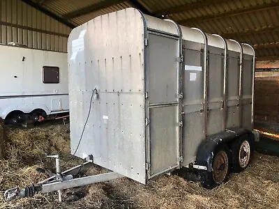 Ifor Williams 10ft Livestock Trailer • £1850