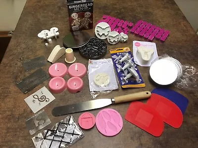 Job Lot Of Cake Decorating Equipment  • £17.50